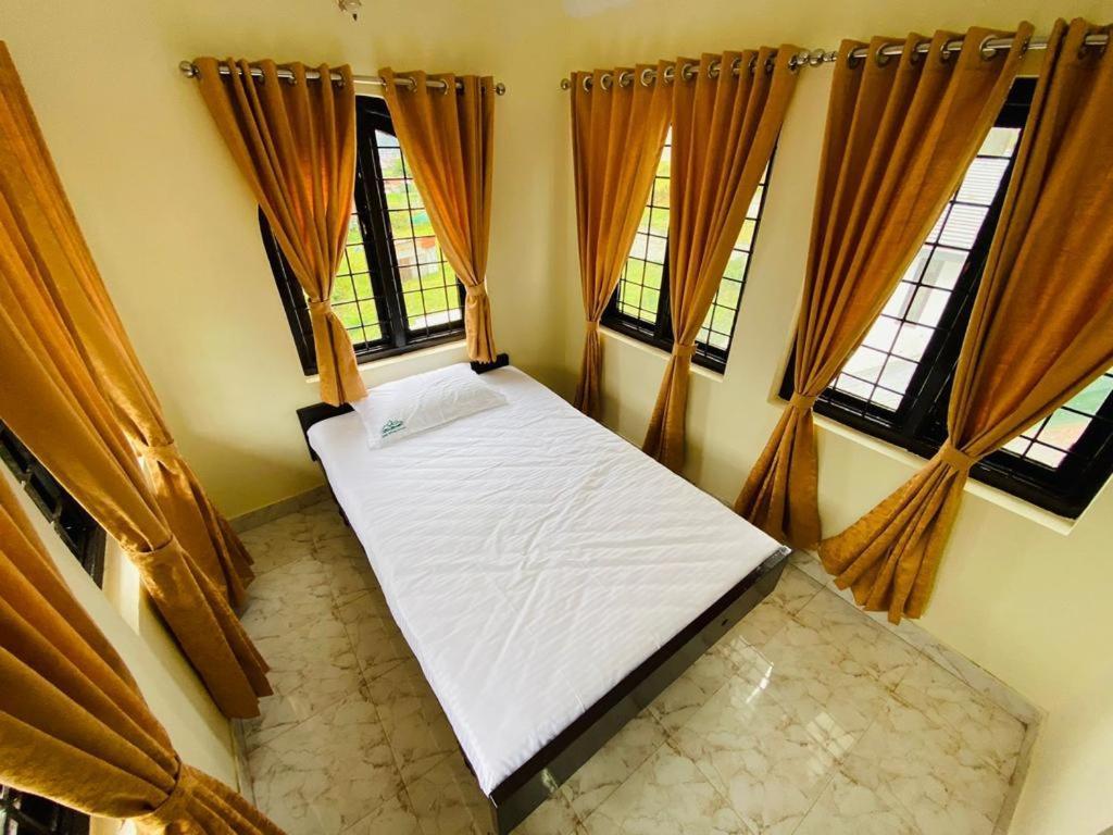 Bob Leisure Hotel Ooty Eksteriør billede